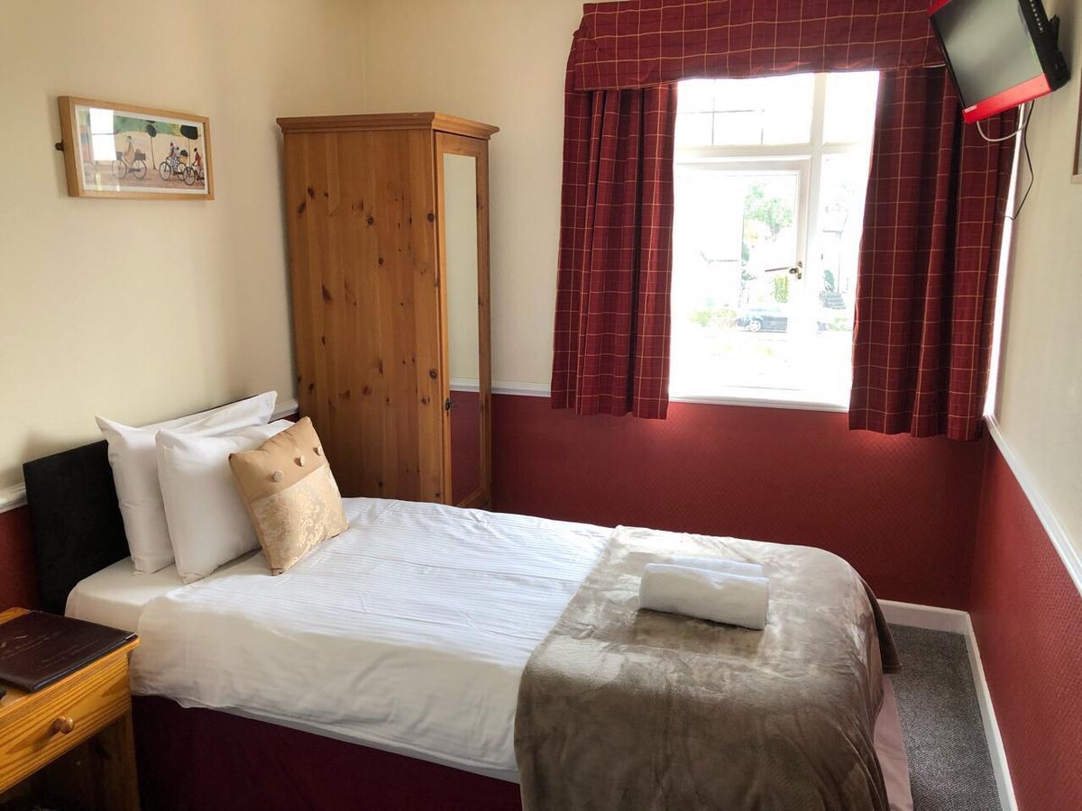 The Woolaston Inn Lydney Dış mekan fotoğraf
